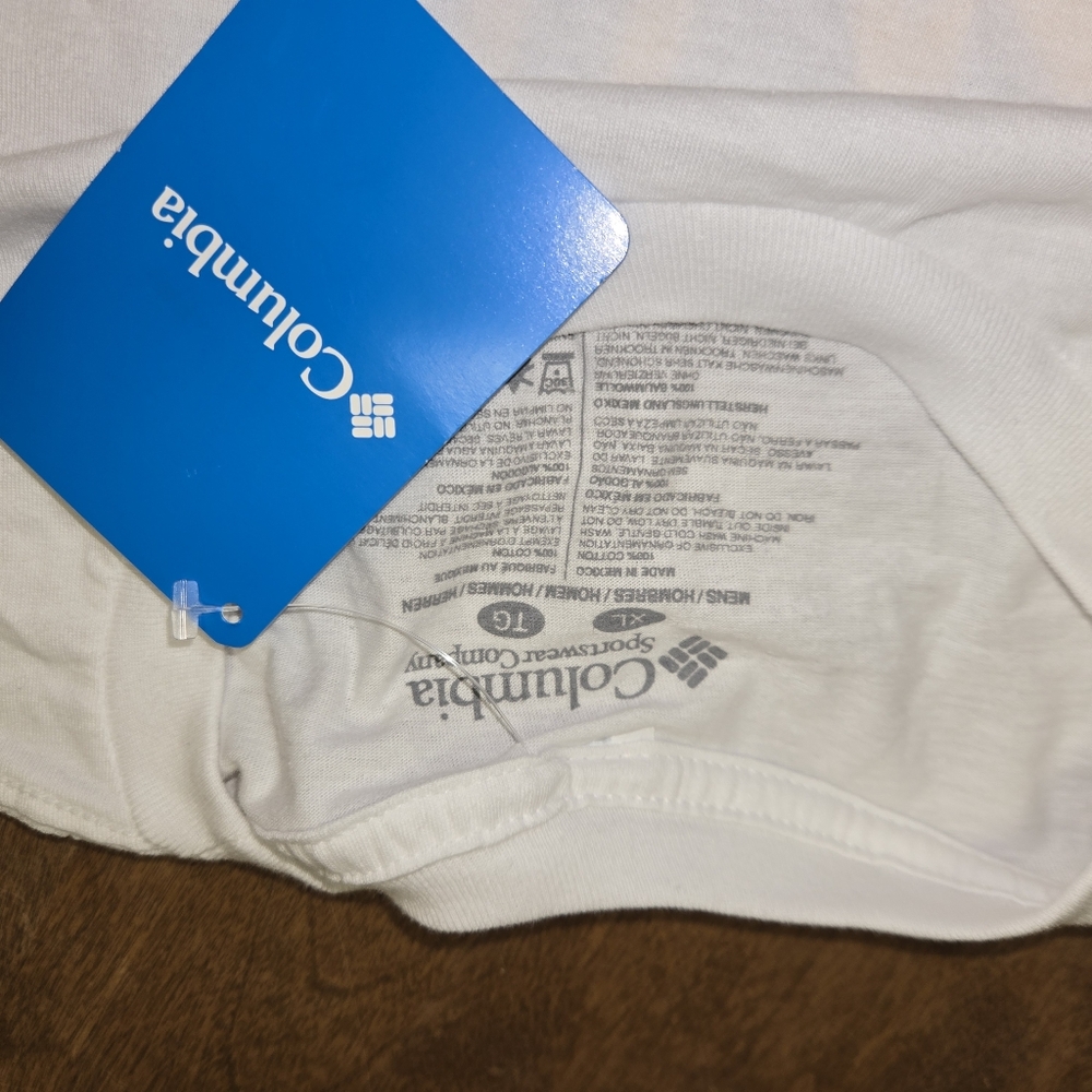 Columbia Men's White Short Sleeve Tee - Picture 7 of 8
